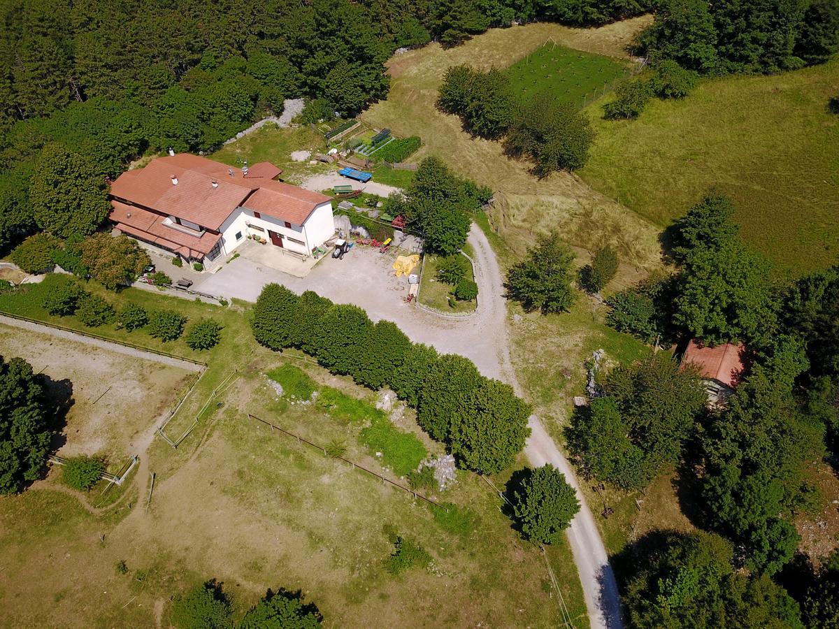 Farm Stay File Slope Exterior foto